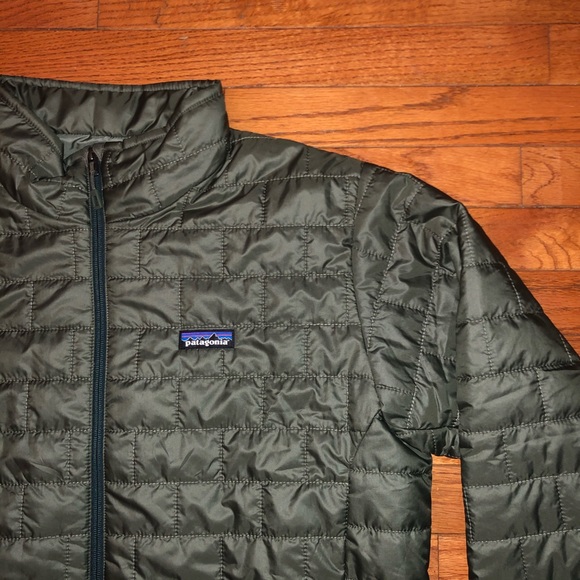 Patagonia Men’s Nano Puff jacket Industrial Green - Picture 3 of 8